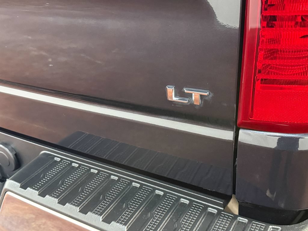 Used 2023 Chevrolet Silverado 1500 LT AWD/4WD image 53