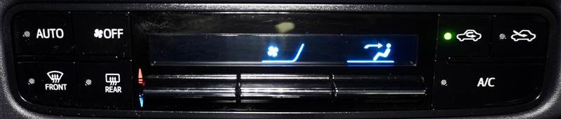 Used 2017 Toyota Corolla SE w/ Body Protection Package image 19