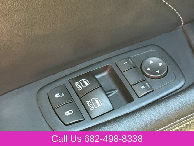 Used 2017 Dodge Challenger R/T Plus RWD image 18