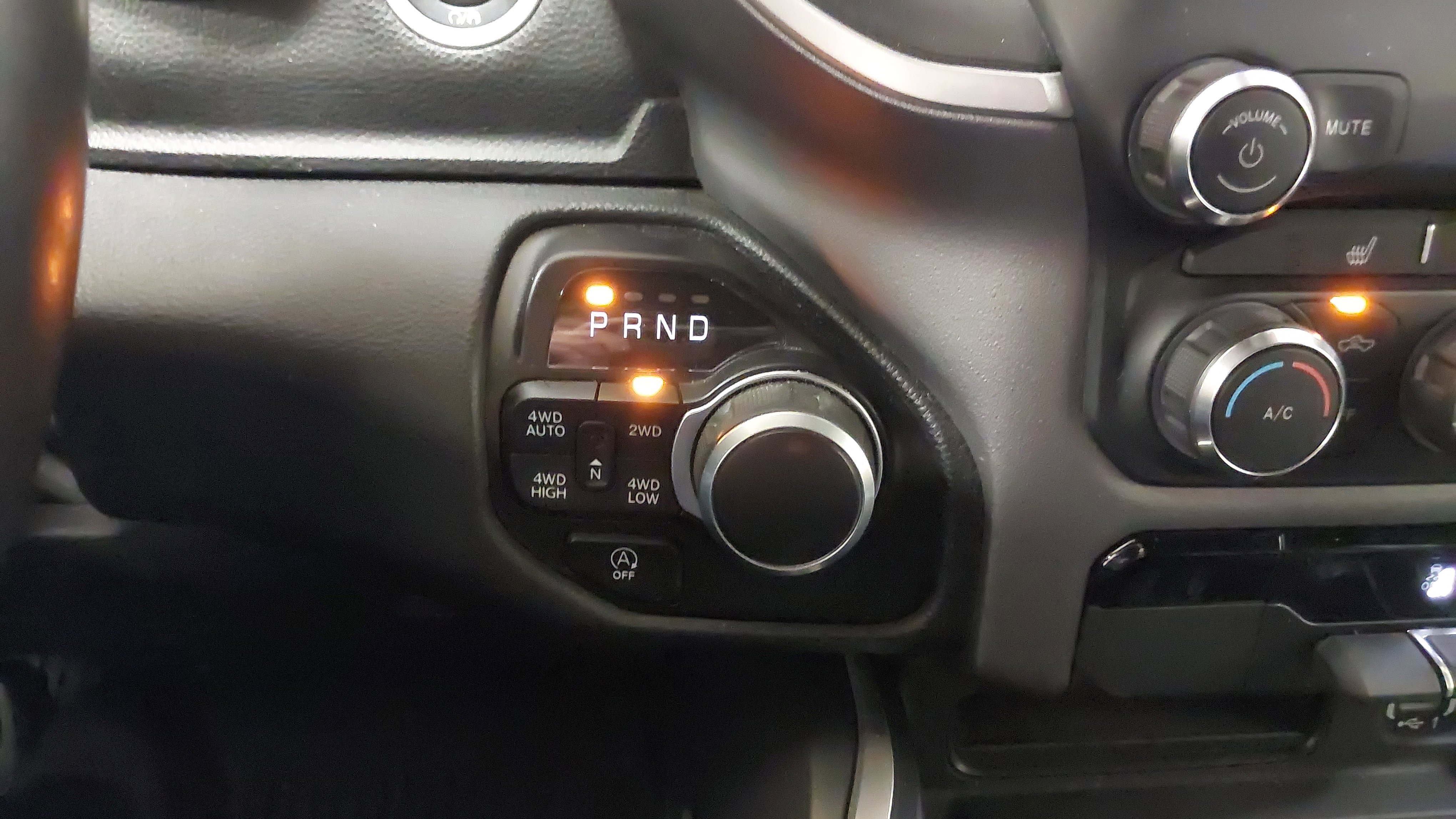 Used 2023 RAM 1500 Big Horn image 21