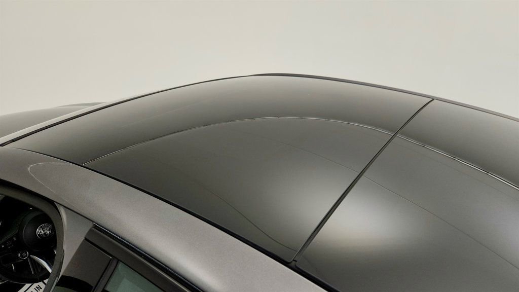 Used 2022 Alfa Romeo Giulia Ti image 10