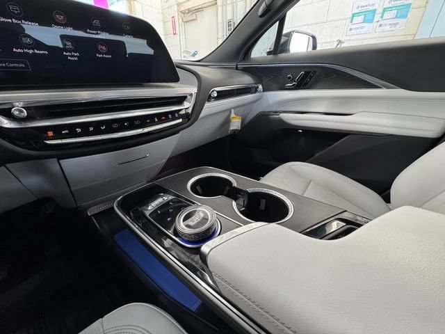 Used 2024 Cadillac Lyriq Sport w/ LPO, Floor Liner Package RWD image 10