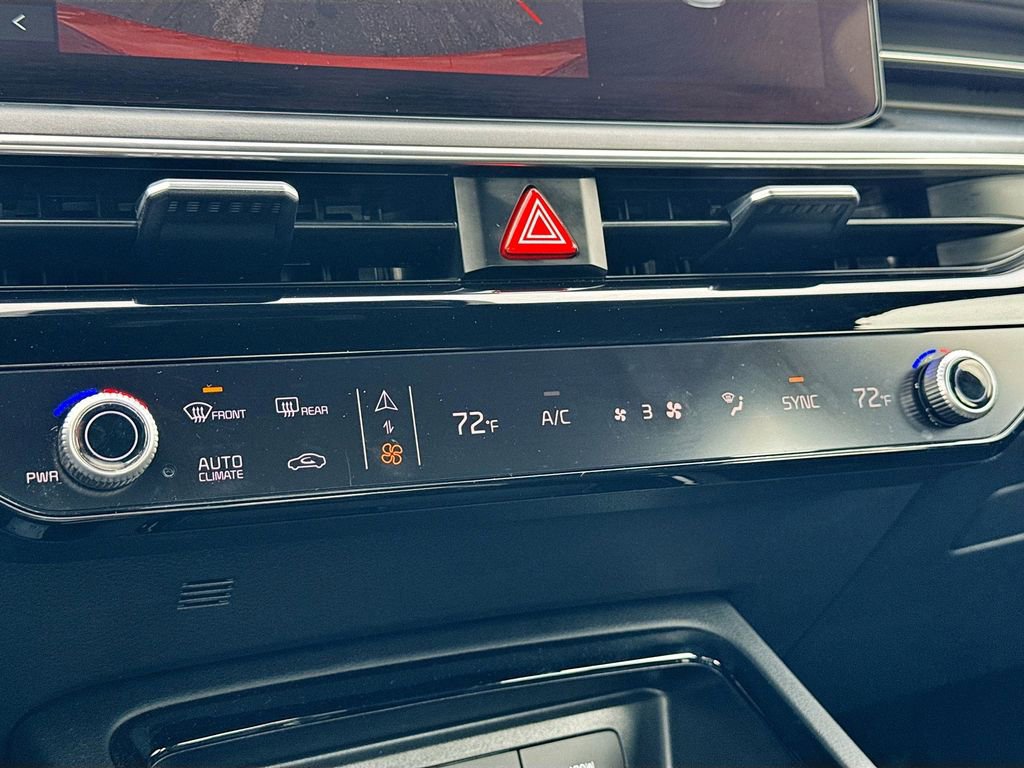 Certified 2025 Kia K5 GT-Line image 19