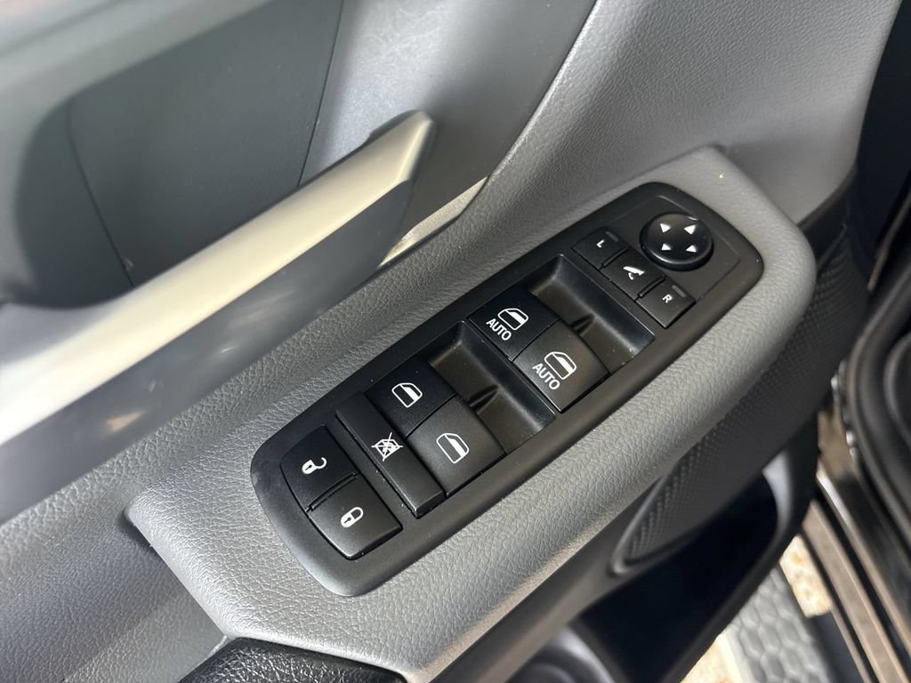 Used 2019 RAM 1500 Big Horn AWD/4WD image 22