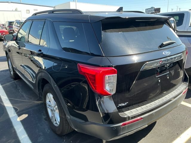Used 2024 Ford Explorer XLT w/ Equipment Group 202A RWD image 6
