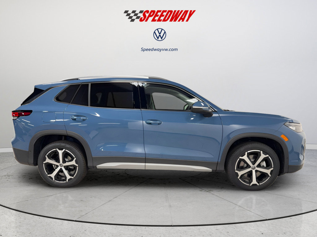 New 2026 Volkswagen Tiguan SE image 8