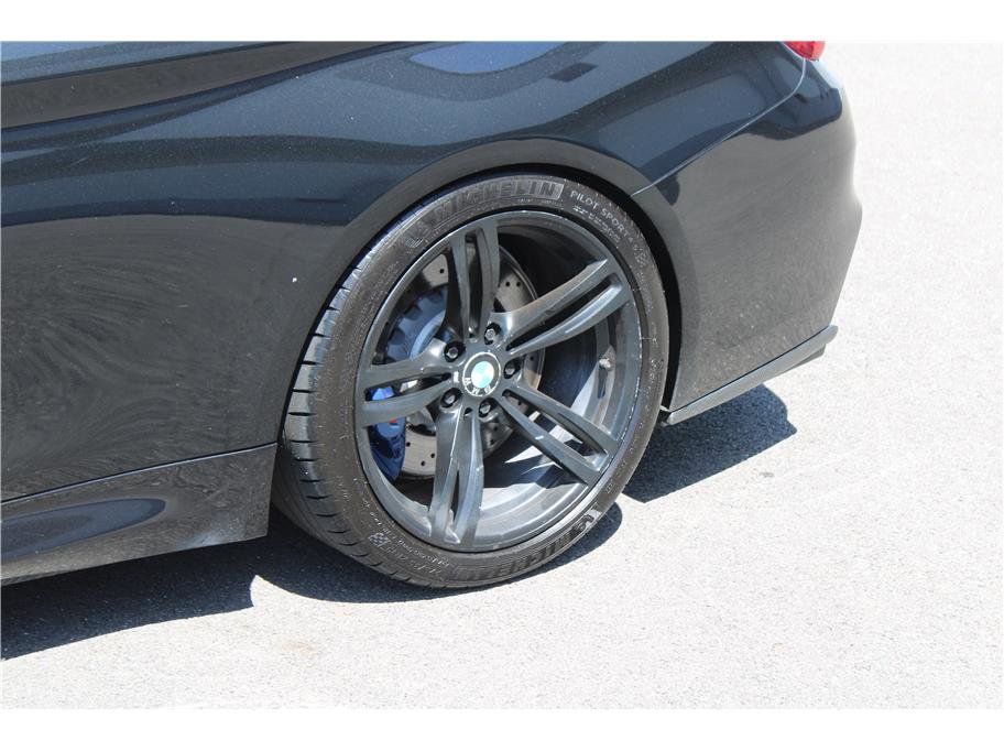 Used 2015 BMW M4 Coupe w/ Executive Package RWD image 6