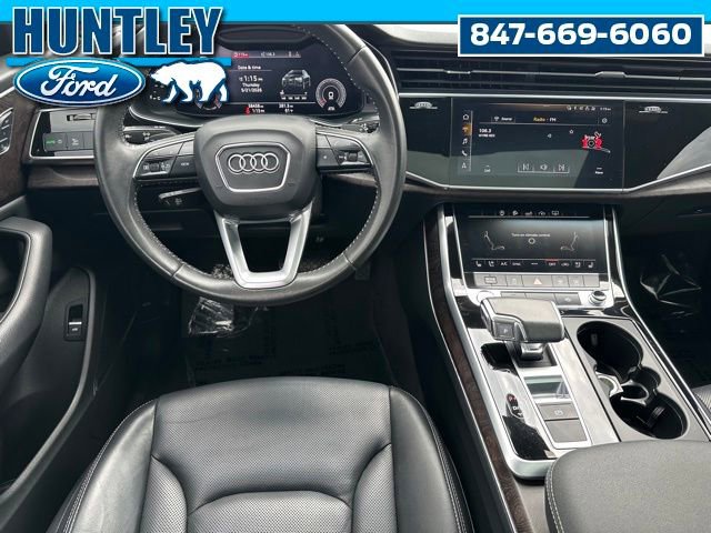 Used 2020 Audi Q8 Premium Plus w/ Premium Plus Package AWD/4WD image 18