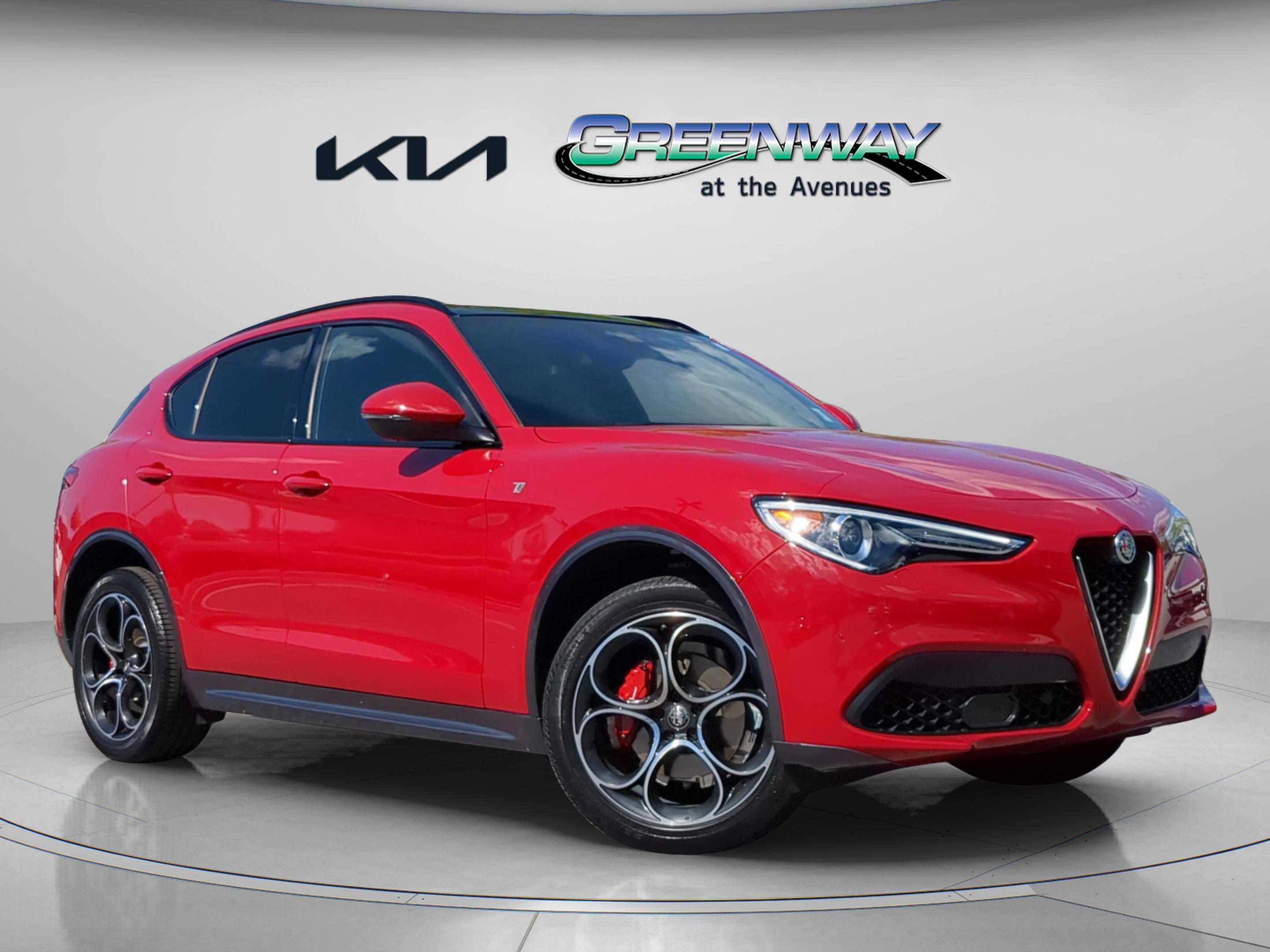 Used 2023 Alfa Romeo Stelvio Ti w/ Active Assist Plus Package image 1