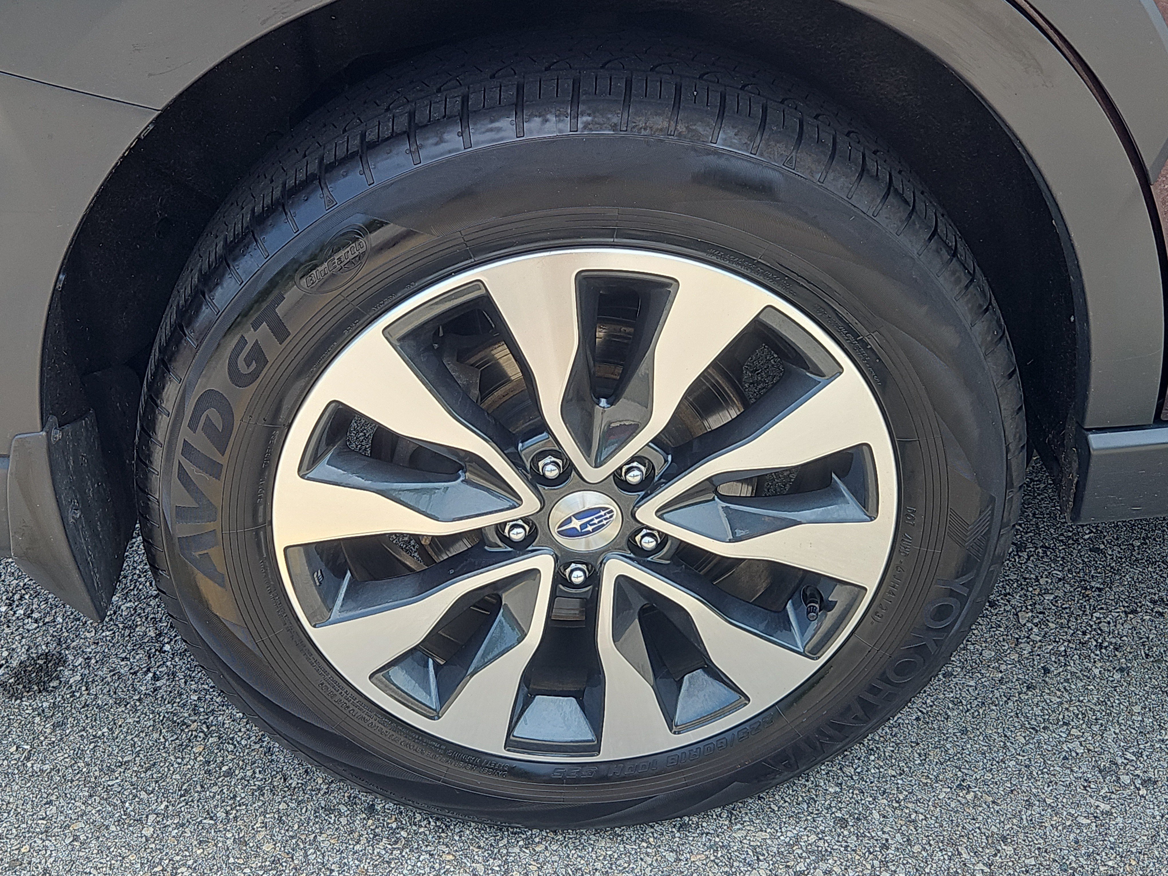 Used 2024 Subaru Outback Limited AWD/4WD image 32