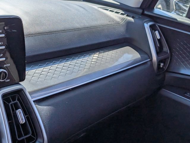 Used 2023 Kia Sorento LX image 26