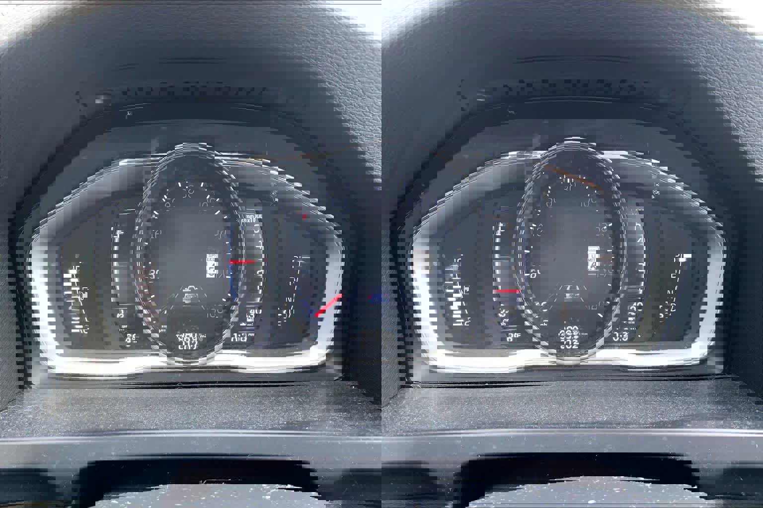 Used 2016 Volvo S60 T5 Premier w/ Convenience Package image 25