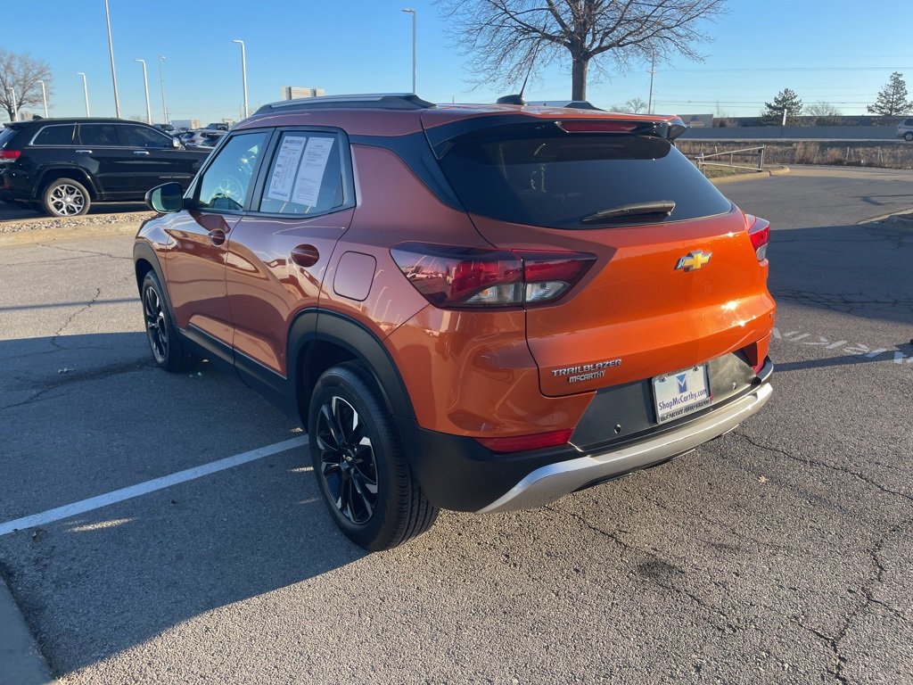Certified 2022 Chevrolet TrailBlazer LT w/ Driver Confidence Package image 5