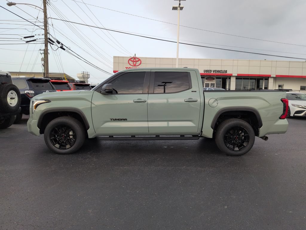Used 2024 Toyota Tundra SR5 w/ SR5 Premium Package AWD/4WD image 2