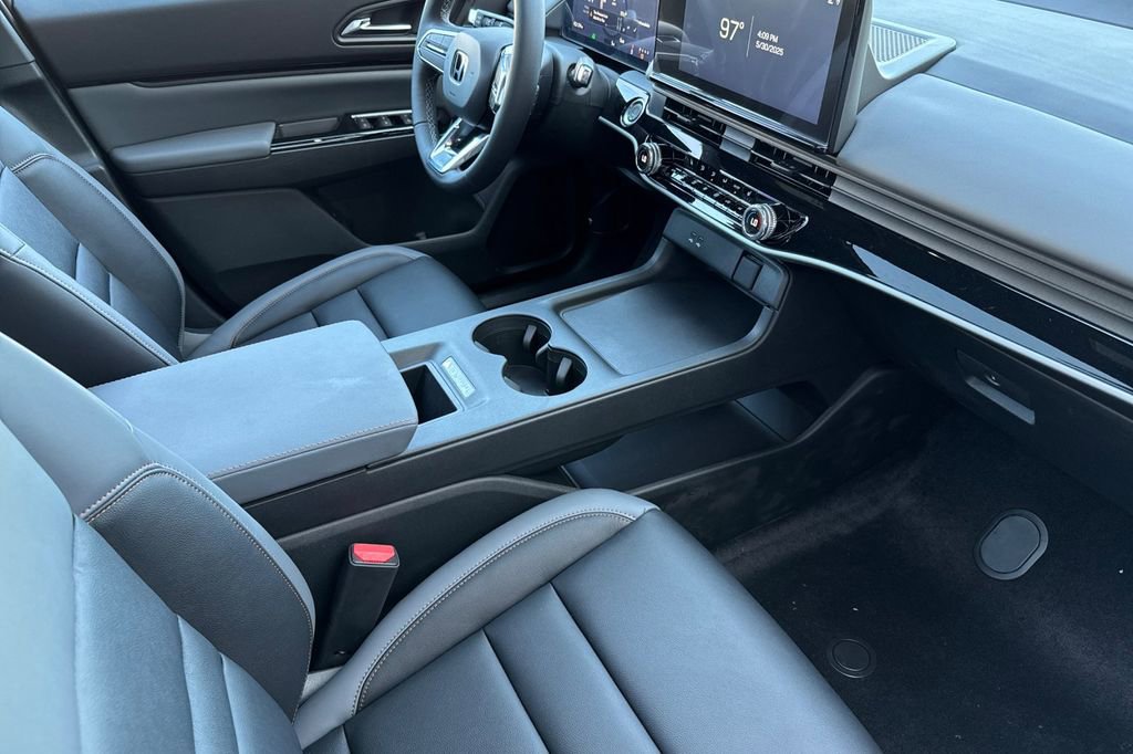 Used 2025 Honda Prologue Touring image 18