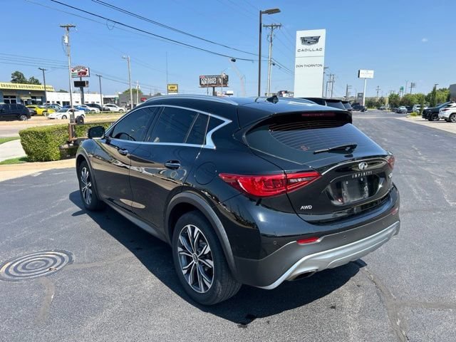 Used 2019 INFINITI QX30 AWD image 9