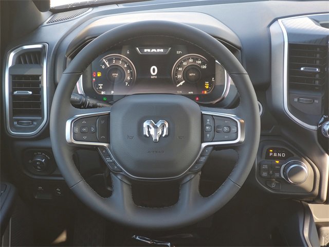 New 2026 RAM 1500 4x4 Crew Cab image 18