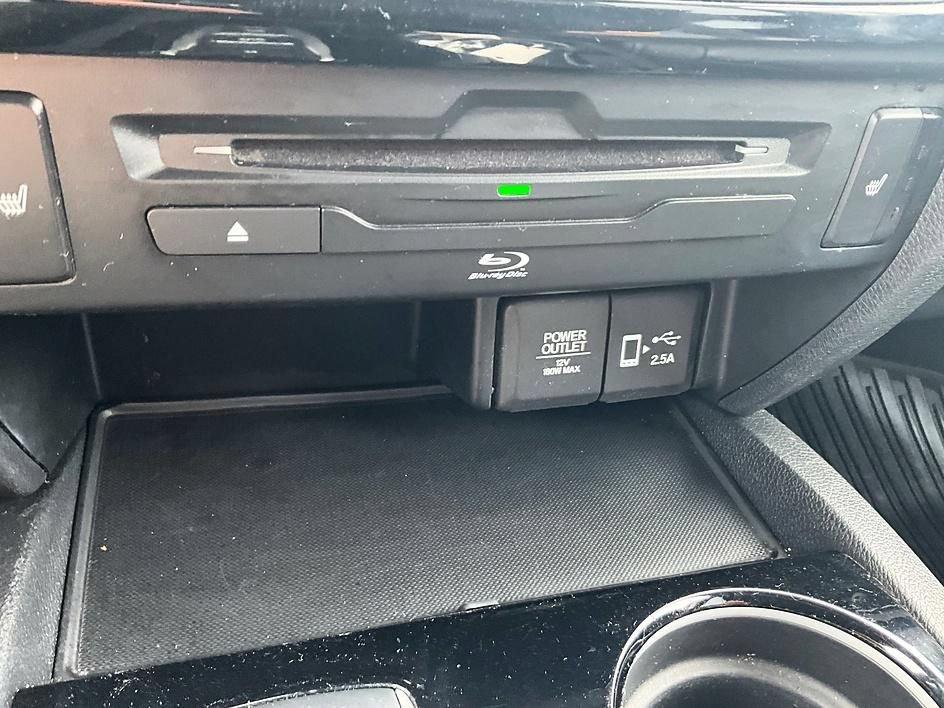 Used 2020 Honda Pilot Touring image 22