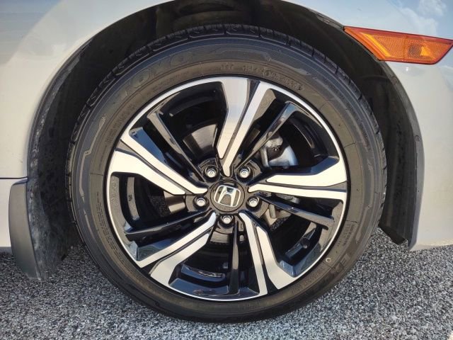 Used 2017 Honda Civic Touring image 26
