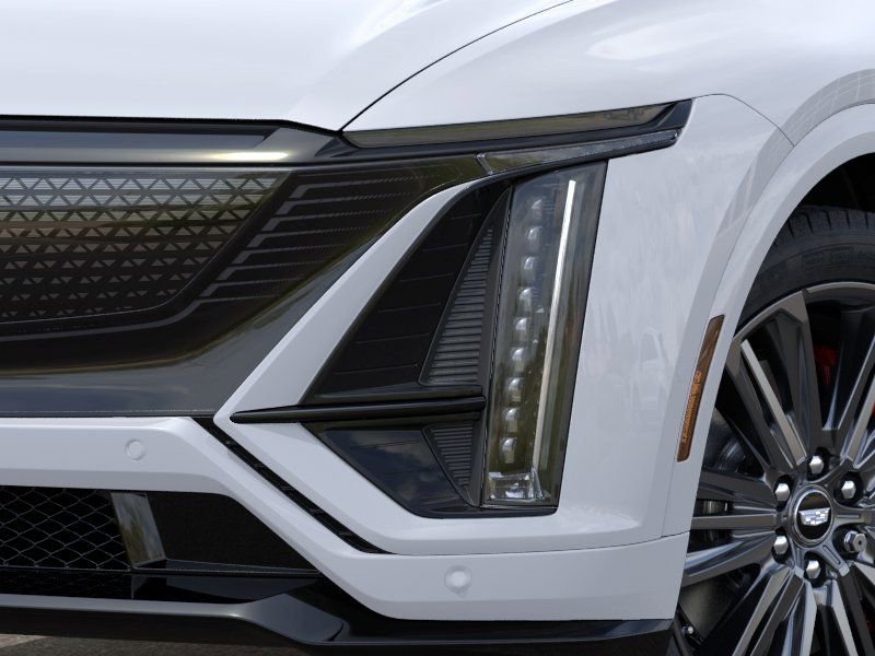 New 2026 Cadillac Lyriq V image 10