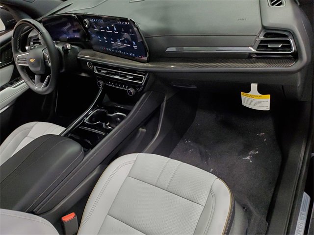 New 2025 Chevrolet Traverse High Country image 16