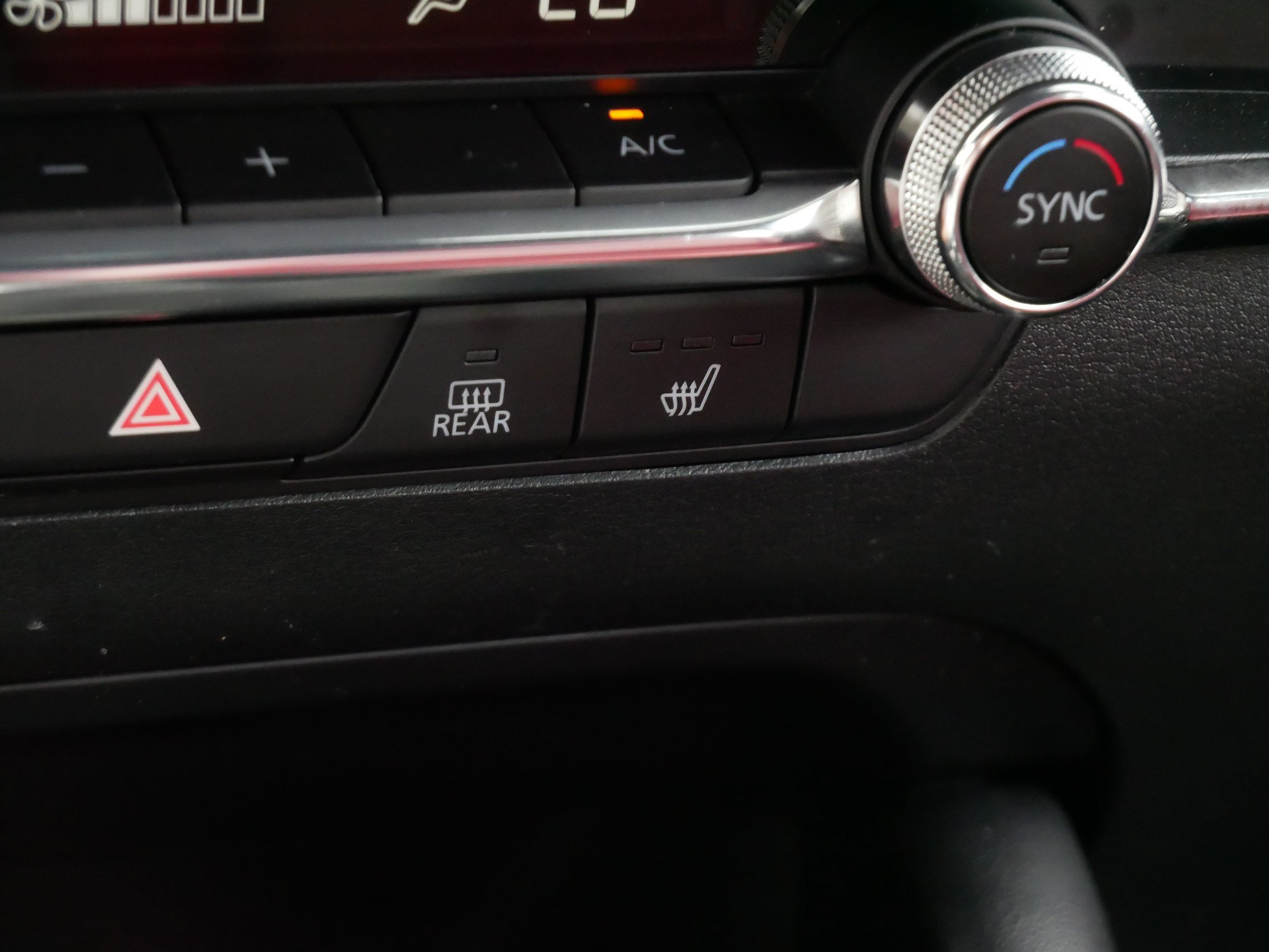 Used 2023 MAZDA MAZDA3 s FWD image 30