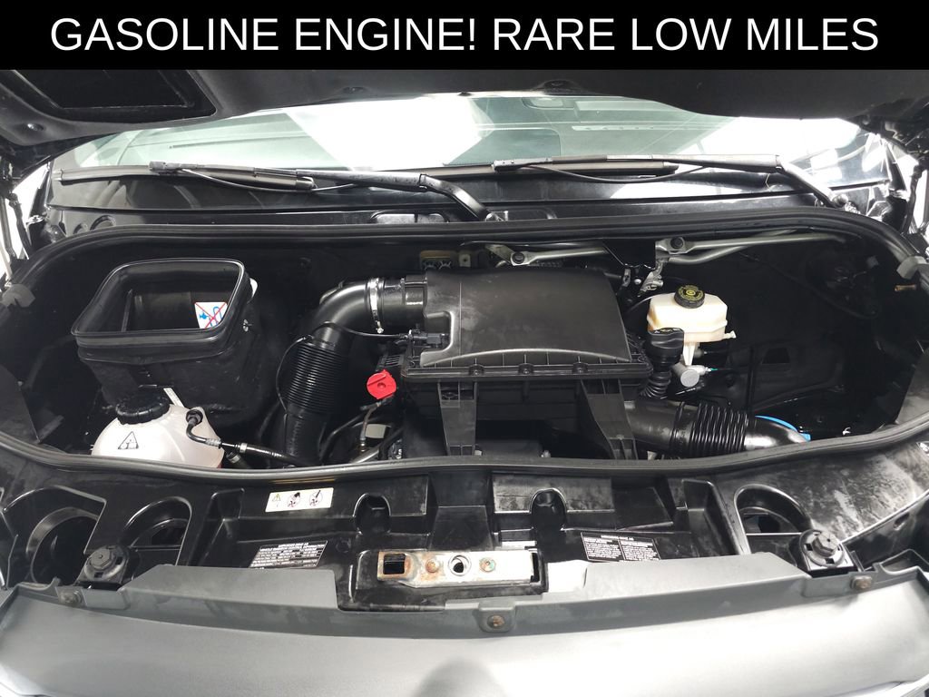 Used 2021 Mercedes-Benz Sprinter 2500 image 32