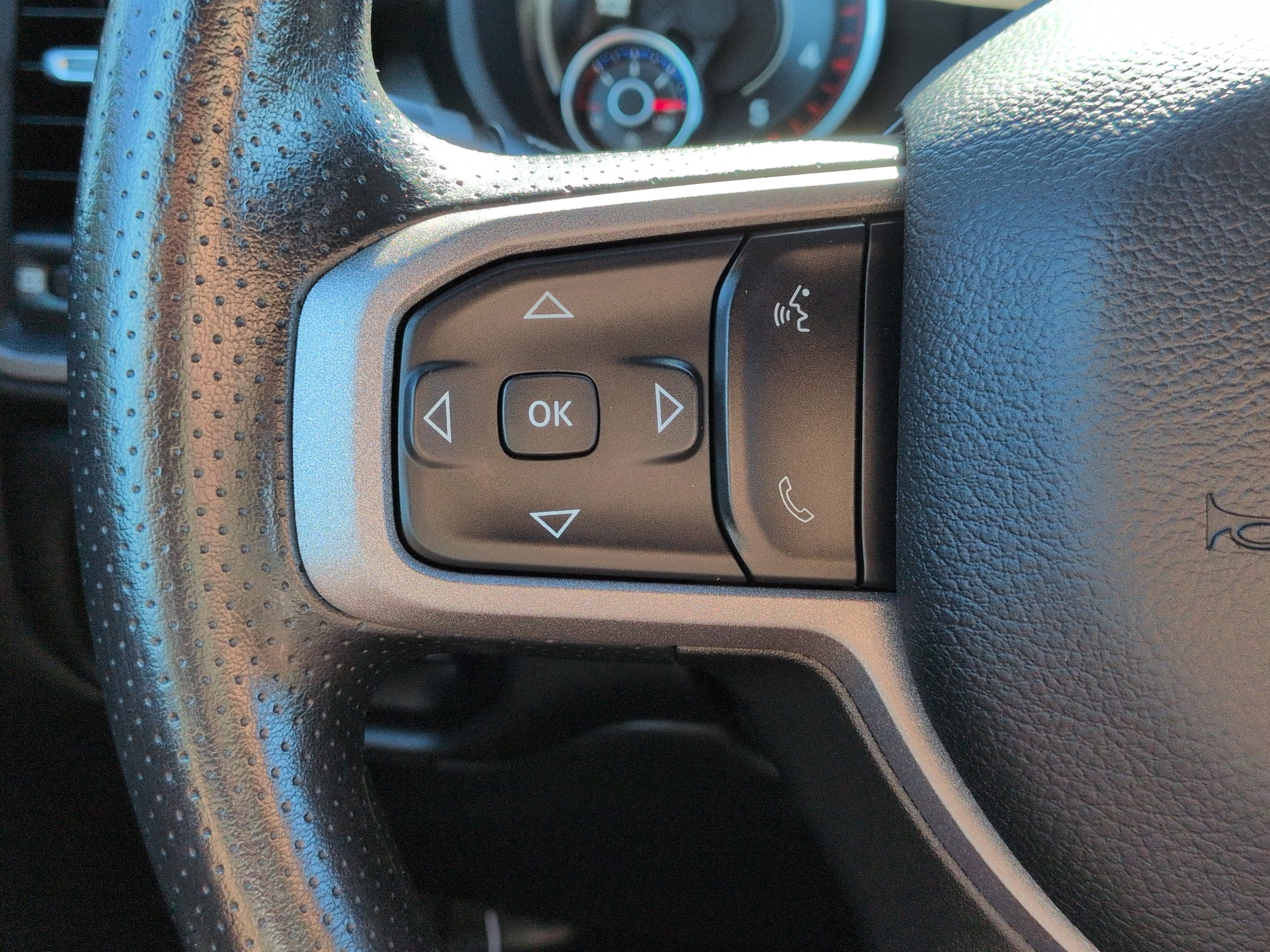 Used 2023 RAM 5500 Tradesman w/ Max Tow Package AWD/4WD image 19