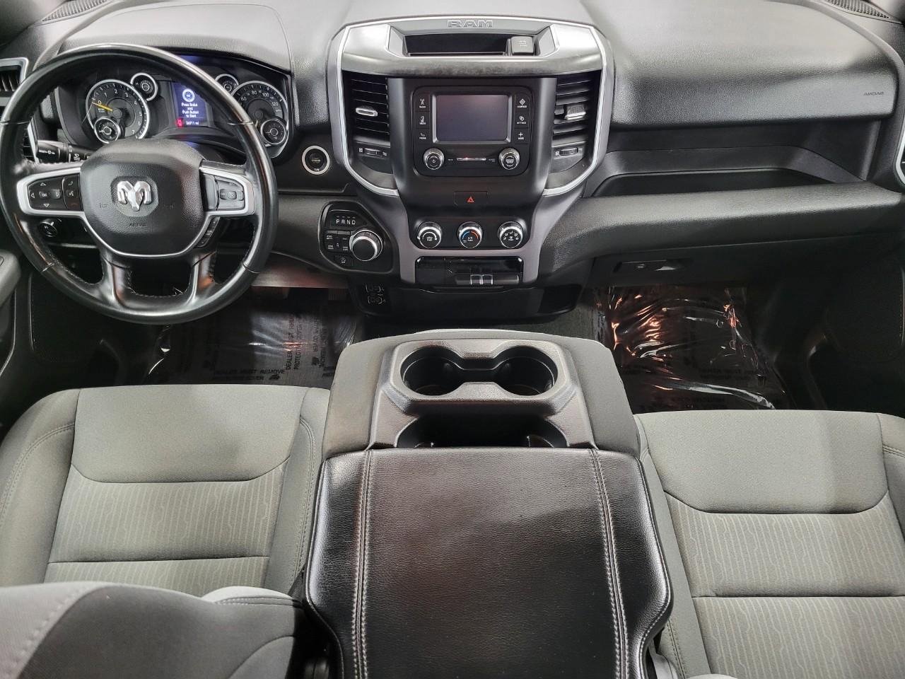 Used 2022 RAM 1500 Big Horn AWD/4WD image 6