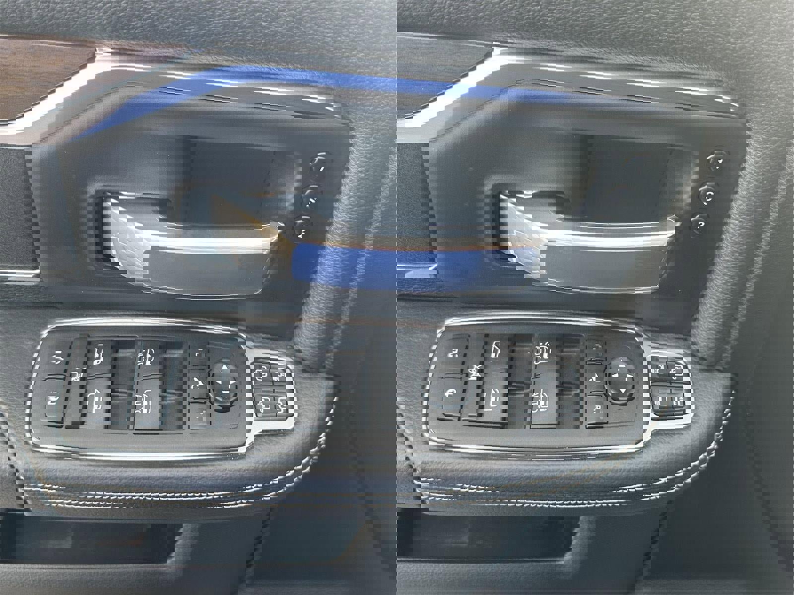 Used 2024 RAM 2500 Laramie w/ Safety Group image 12