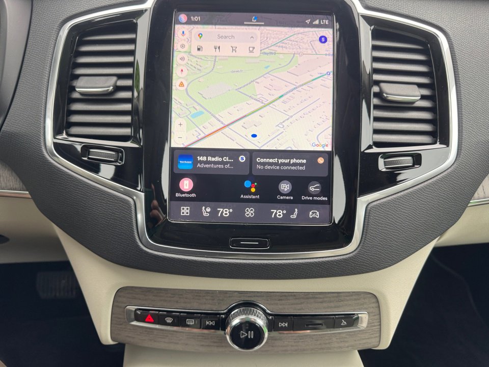 Certified 2023 Volvo XC90 B5 Plus w/ Protection Package Premier image 21