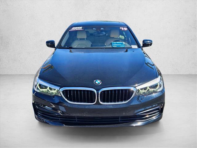 Used 2019 BMW 540i w/ Convenience Package image 2