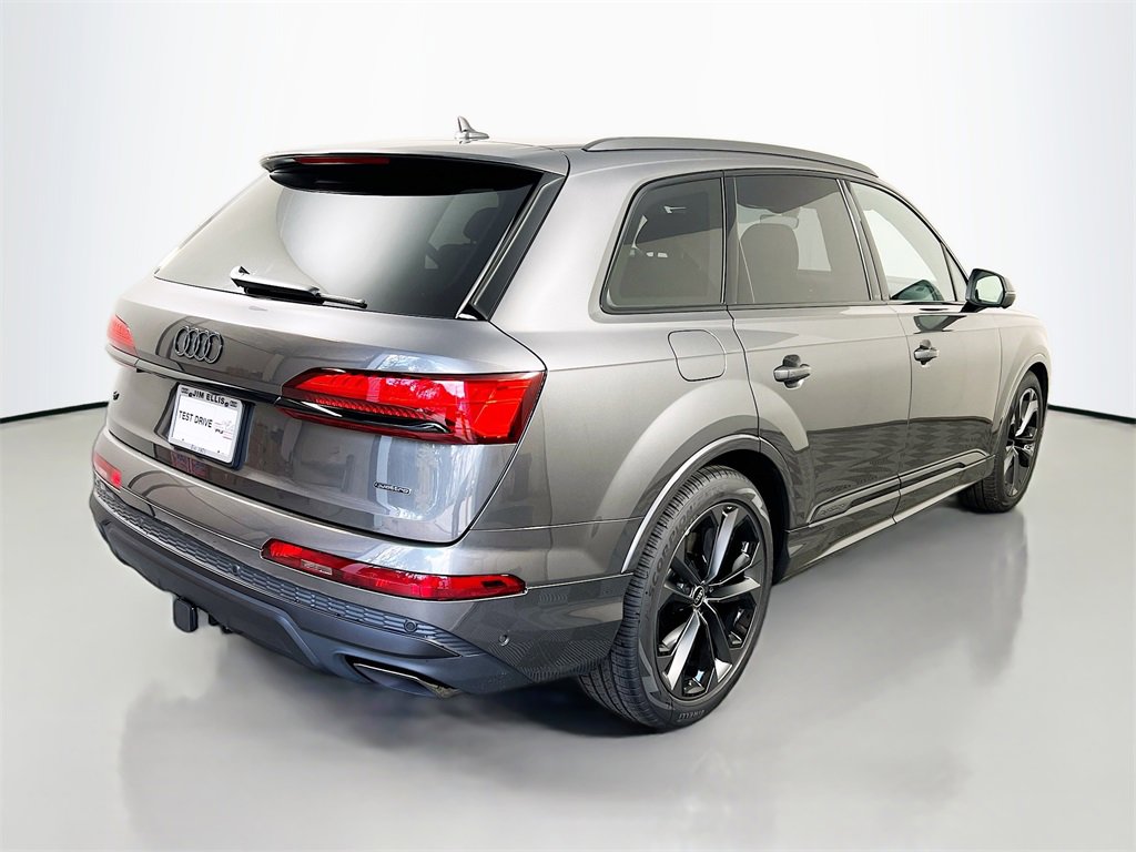 New 2026 Audi Q7 3.0T Premium Plus image 7