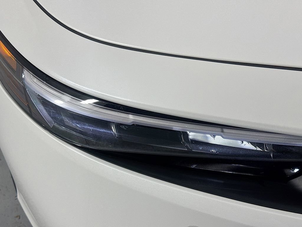 Used 2025 Honda Accord Touring image 41