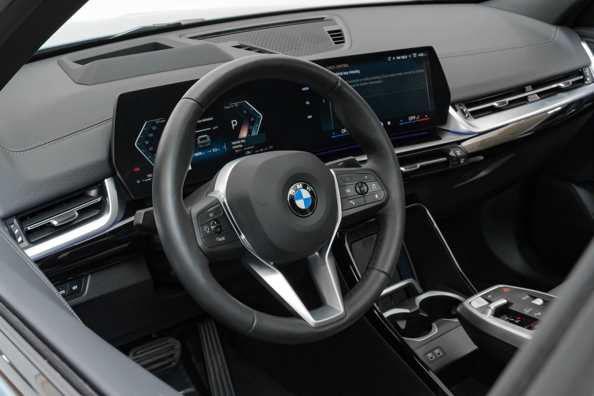 Used 2025 BMW X2 xDrive28i AWD/4WD image 20