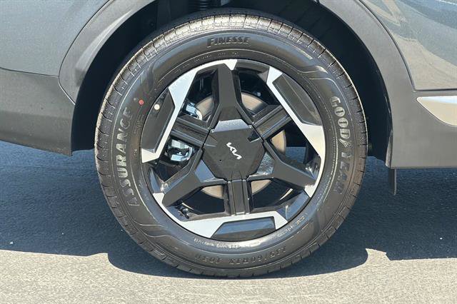 New 2026 Kia Sportage S AWD/4WD image 33