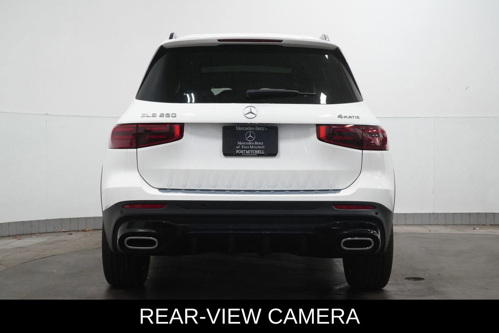 New 2026 Mercedes-Benz GLB 250 4MATIC image 9