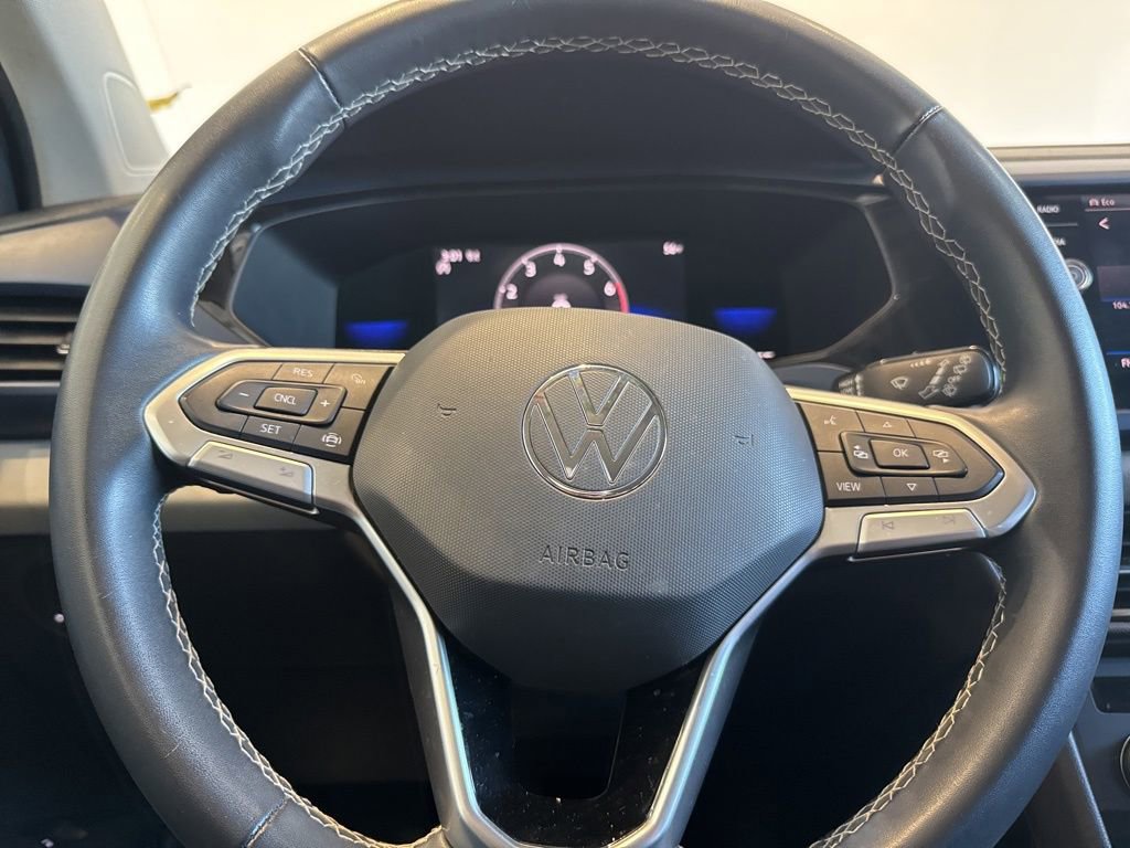 Used 2022 Volkswagen Taos SE image 22