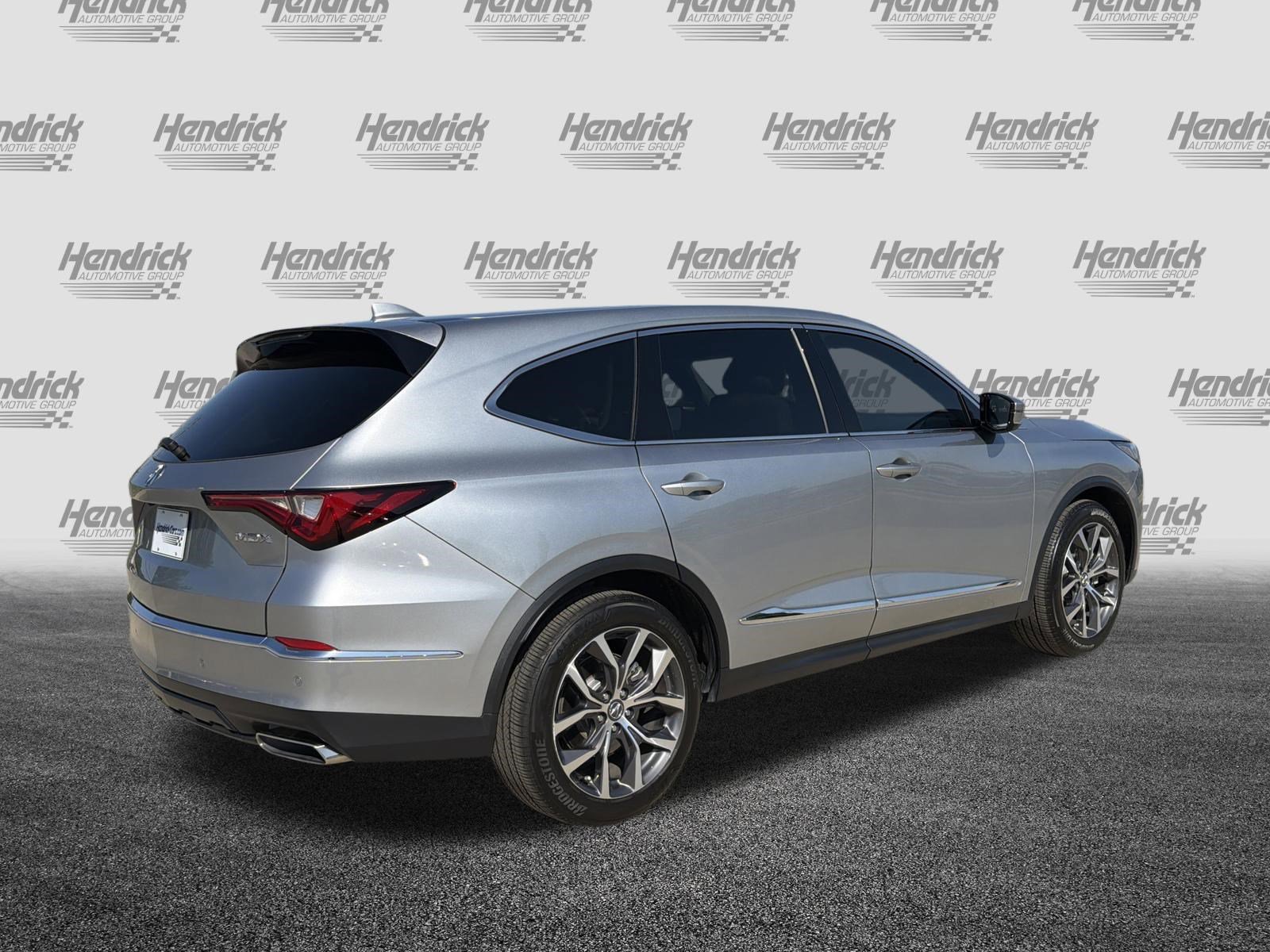 Certified 2024 Acura MDX FWD w/ Technology Package image 10