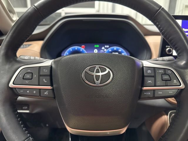 Used 2024 Toyota Grand Highlander Platinum image 14