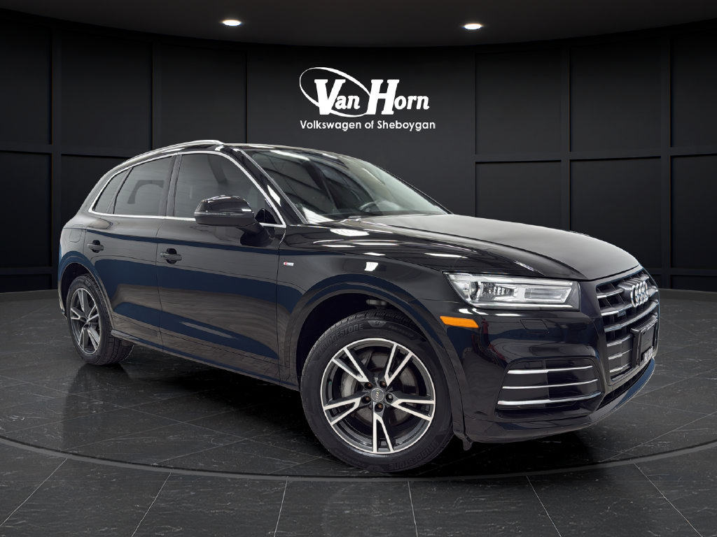 Used 2020 Audi Q5 e Premium w/ Convenience Package