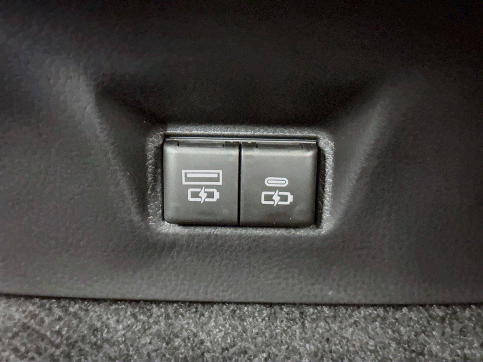 Used 2026 Toyota Camry LE FWD image 35