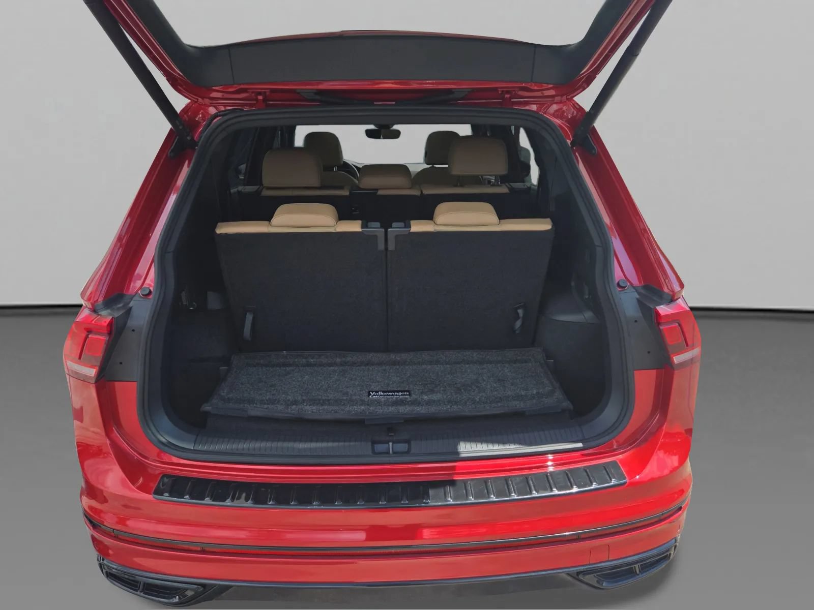 Used 2024 Volkswagen Tiguan SE R-Line FWD image 27