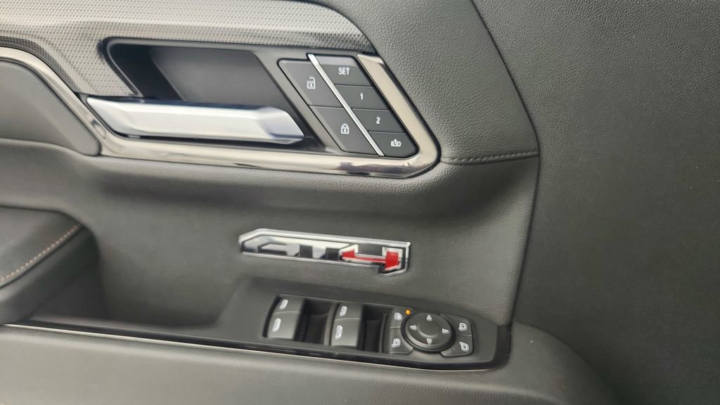 Used 2024 GMC Sierra 1500 AT4 w/ AT4 Preferred Package image 25
