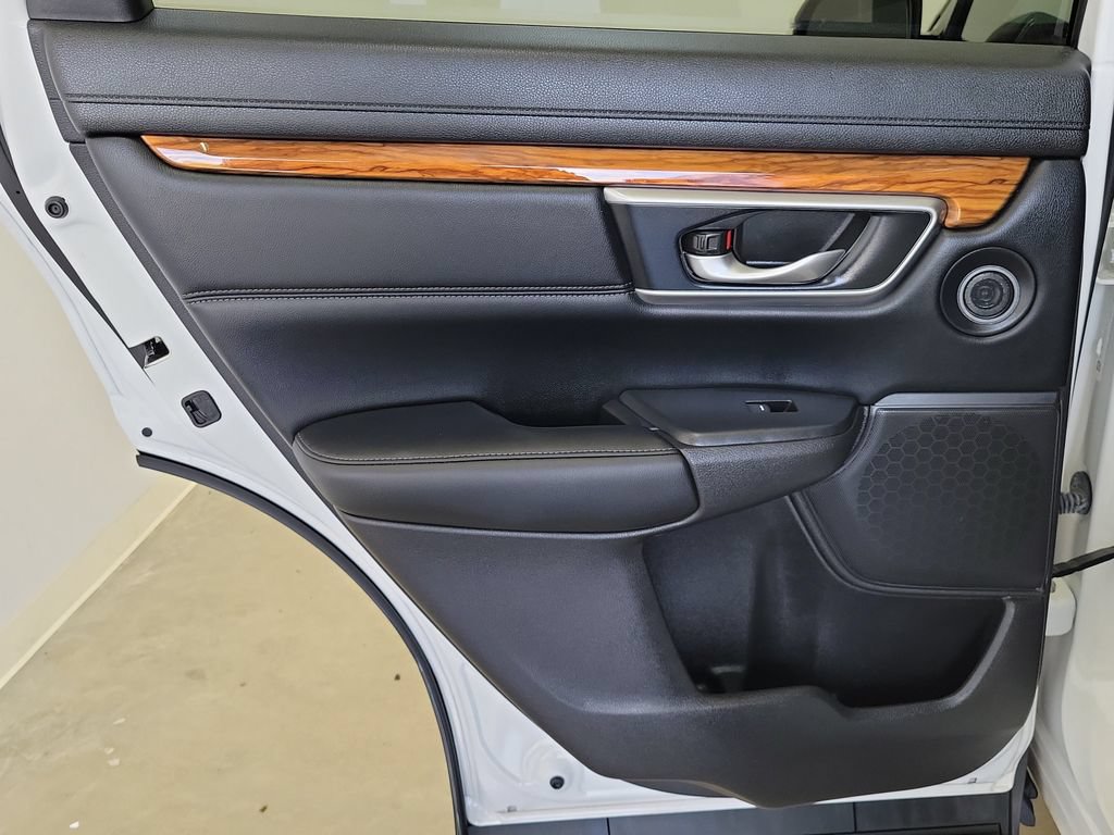 Used 2022 Honda CR-V Touring image 16