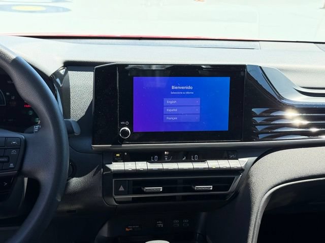 Used 2025 Toyota Camry LE FWD image 14
