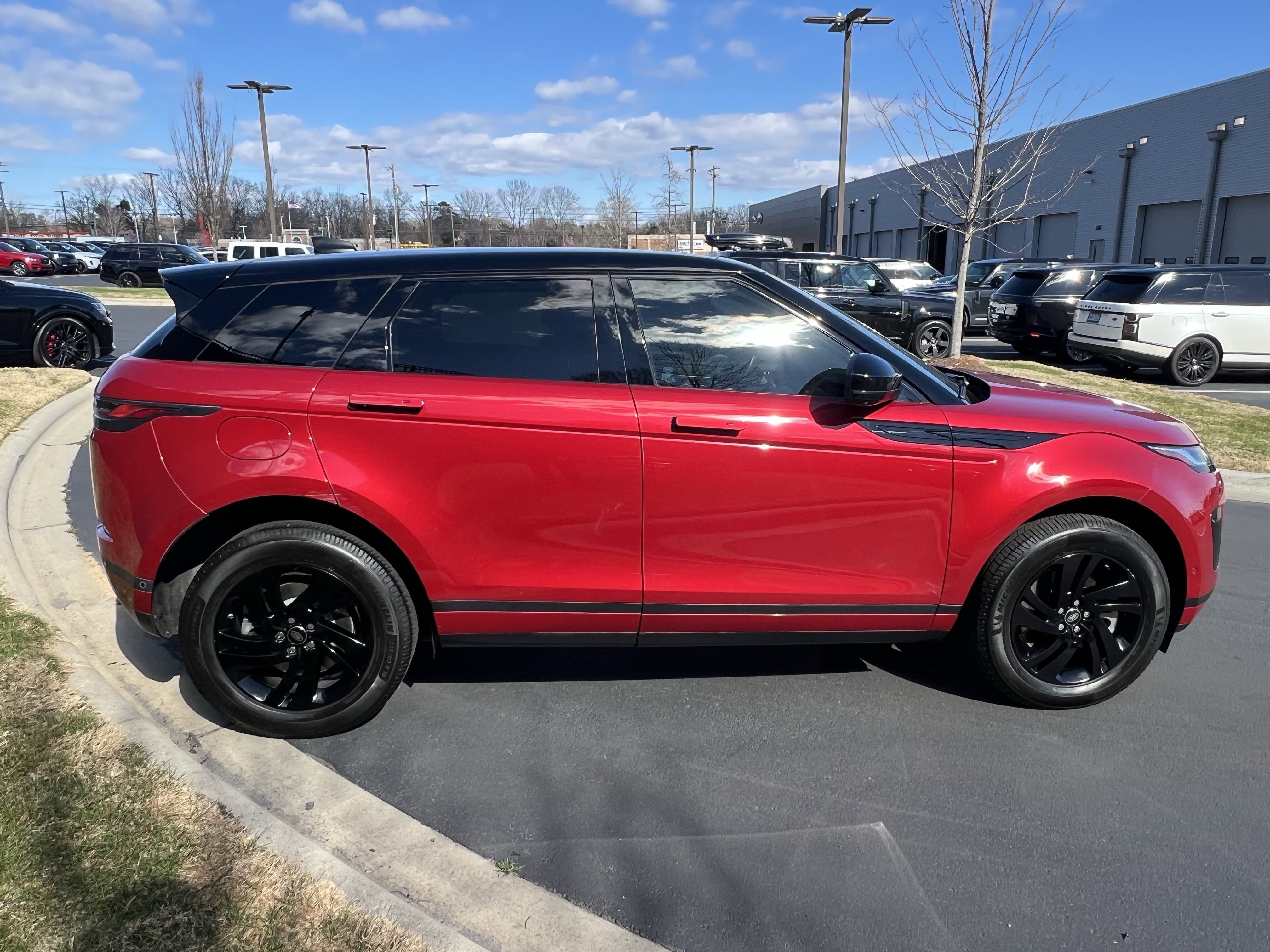 Used 2021 Land Rover Range Rover Evoque S image 8