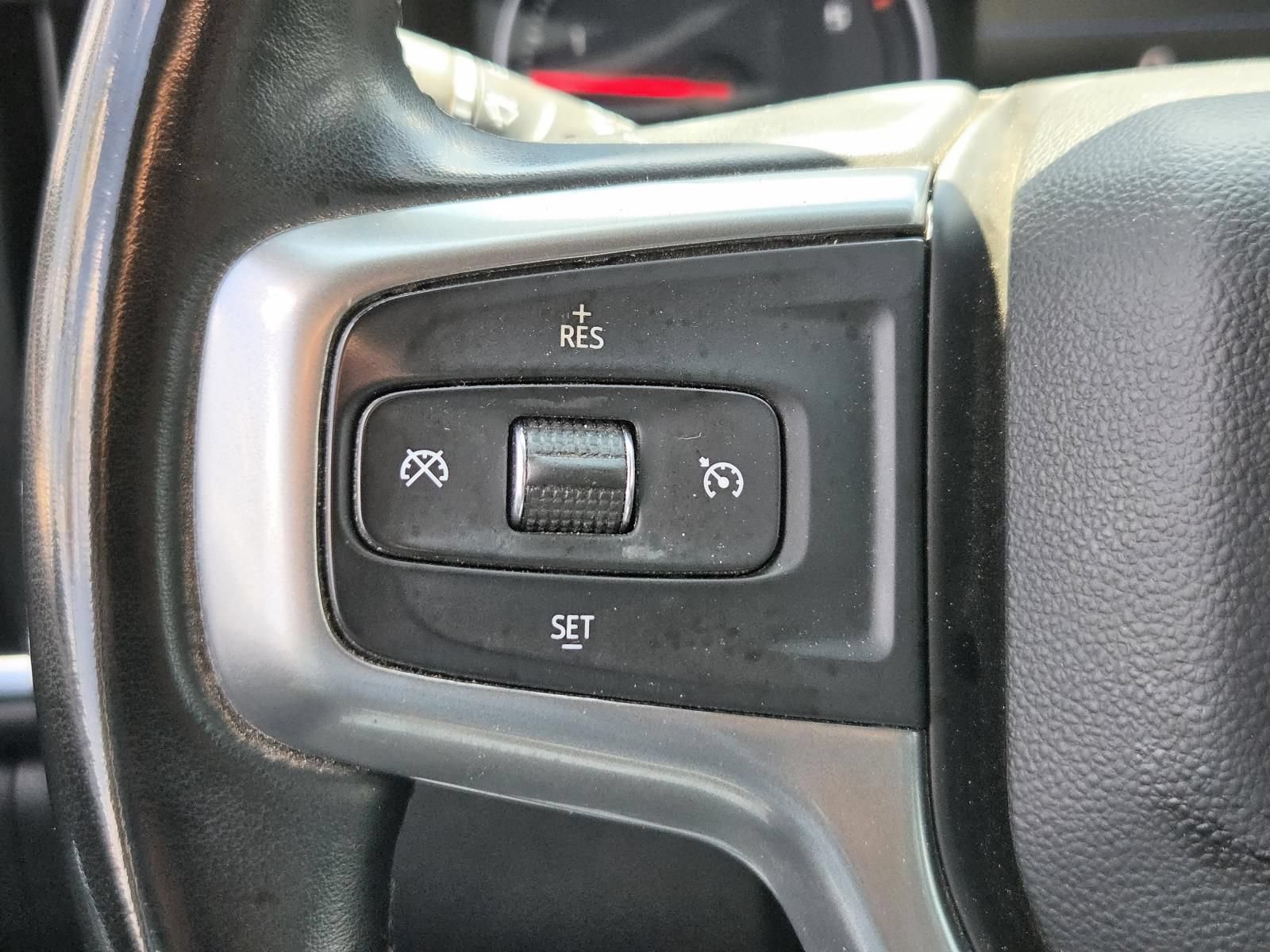 Used 2023 Chevrolet Silverado 2500 LT AWD/4WD image 25