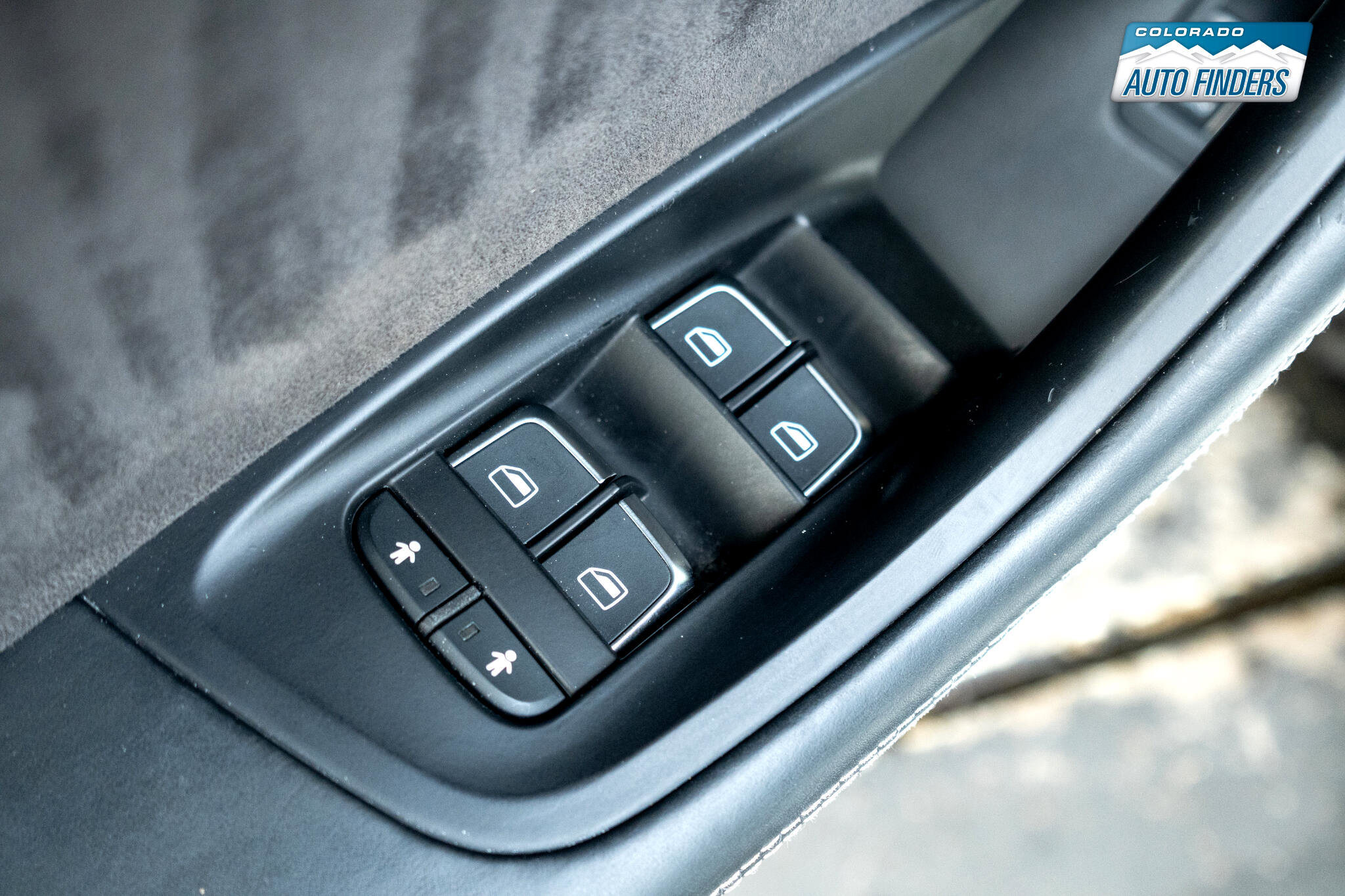 Used 2018 Audi S6 Prestige w/ Prestige Package image 10