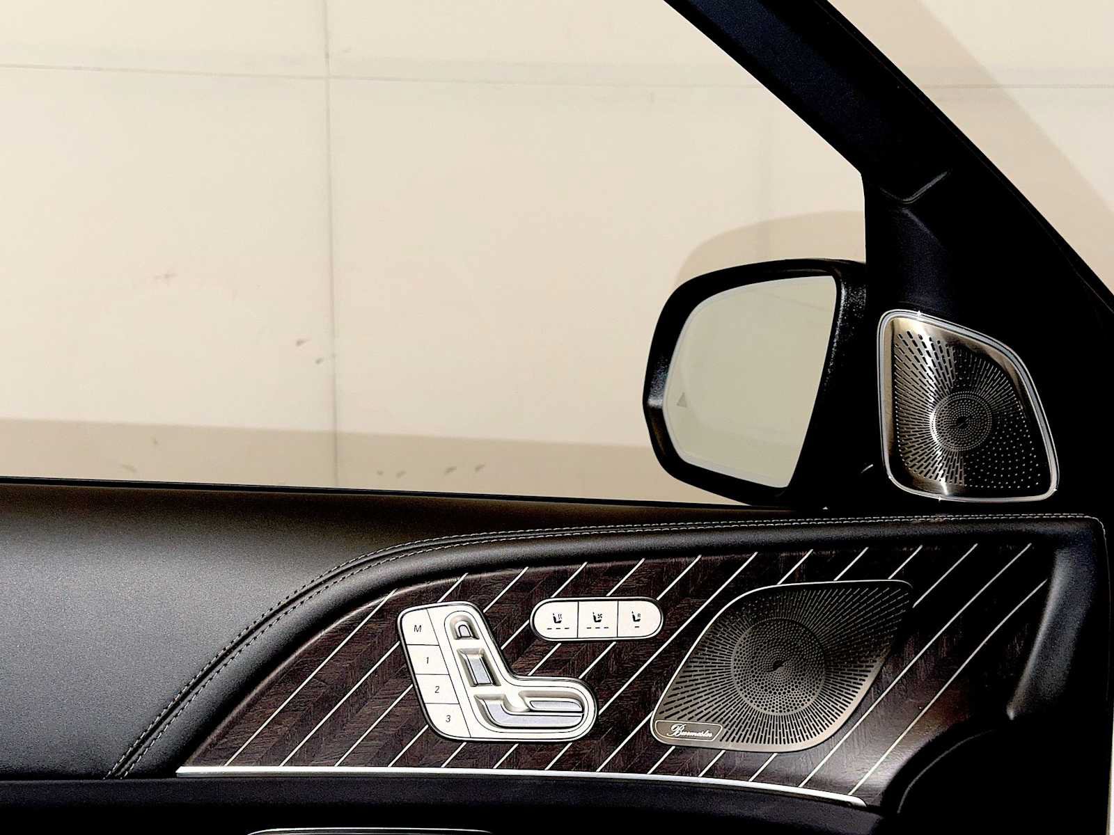Used 2025 Mercedes-Benz Maybach GLS 600 4MATIC image 10